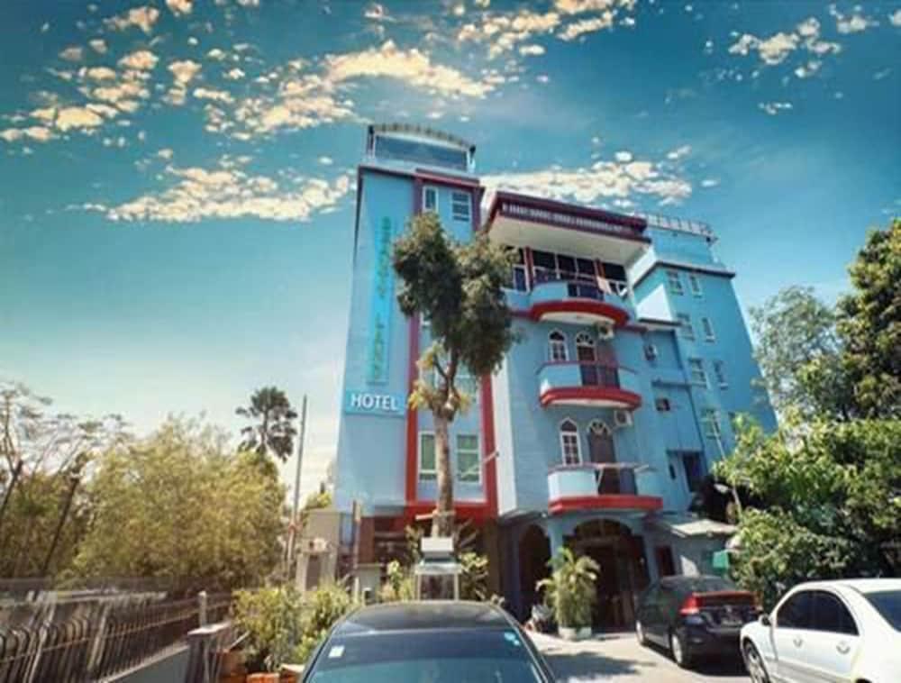 Beauty Land Hotel Yangon Exterior photo