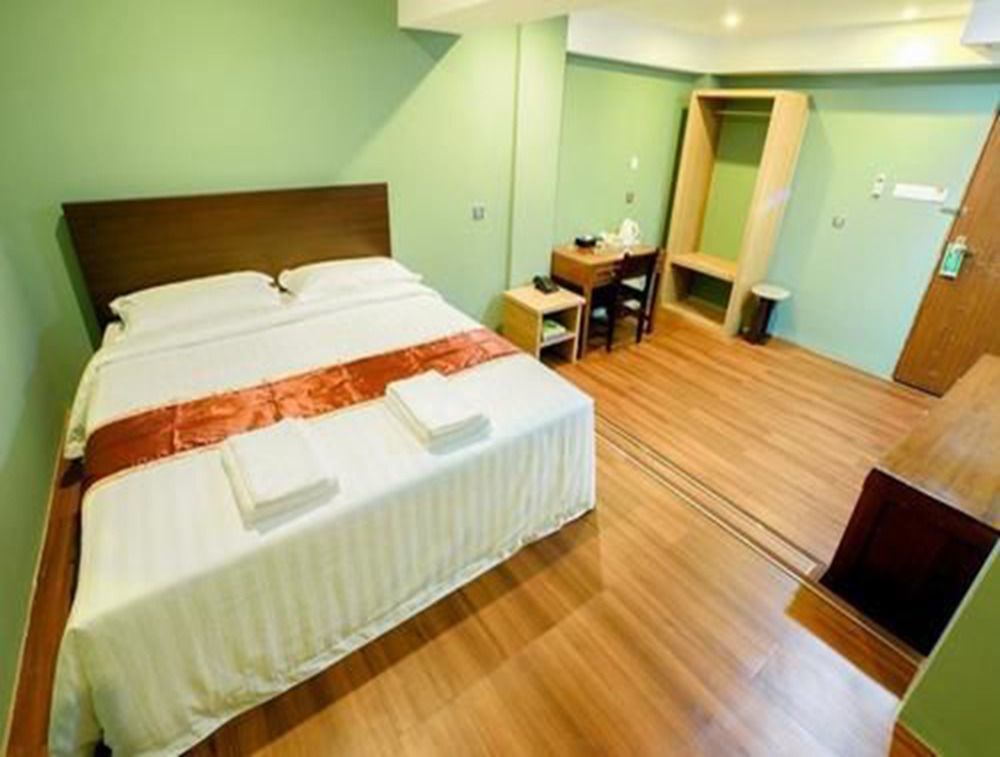 Beauty Land Hotel Yangon Exterior photo