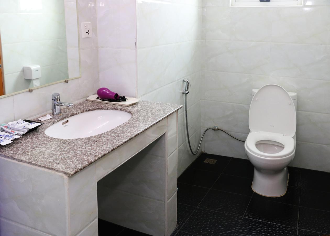 Beauty Land Hotel Yangon Exterior photo